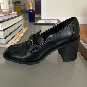 Marc Fisher Women’s Black Heeled Loafers